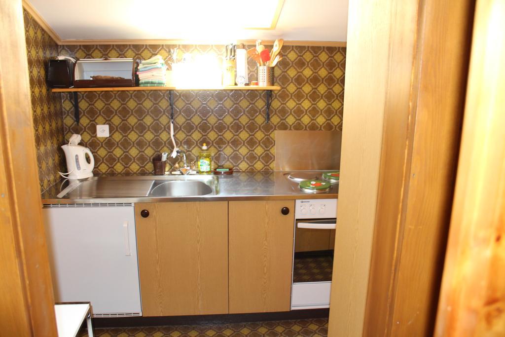 Chalet Esher Surrey Ried-Brig Екстериор снимка