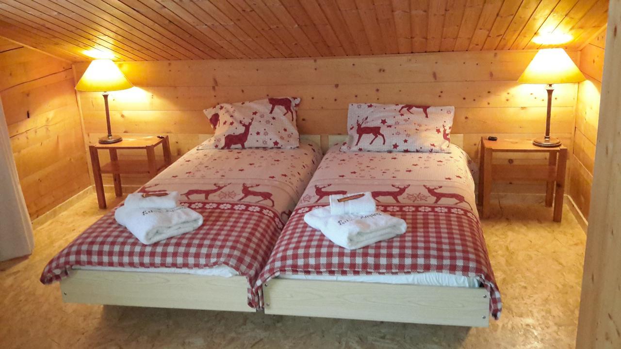 Chalet Esher Surrey Ried-Brig Екстериор снимка