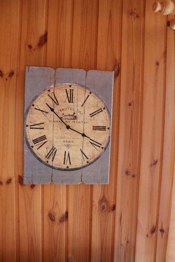 Chalet Esher Surrey Ried-Brig Екстериор снимка
